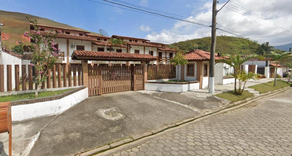Litoral Norte - Caraguatatuba - Sobrado Com Piscina Em Condominio Fechado Exterior photo